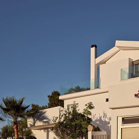 Willa Iconic Ionian Mudita Villa, By Thinkvilla *